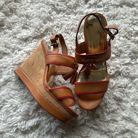 🔥Closet Closing!🔥 Coach Giulietta Leather Wedges‎ - Picture 1 of 6